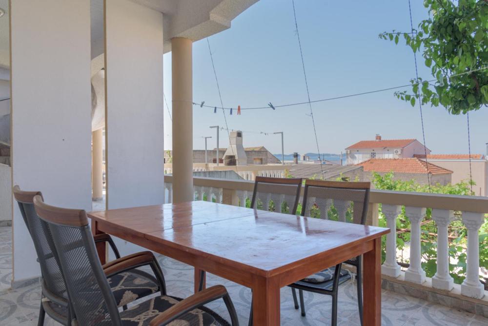 Rasin Apartments Pakoštane エクステリア 写真